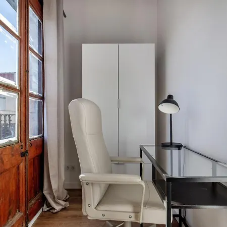Blueground El Born Balcony Private Terrace Bcn-125 *